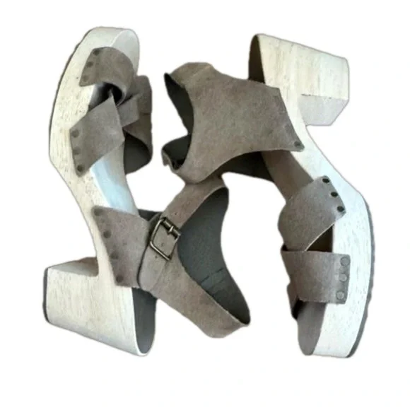 NWOT LOFT Suede Swedish Clog Sandal Missy Desert Khaki Size 8 - Picture 5 of 16